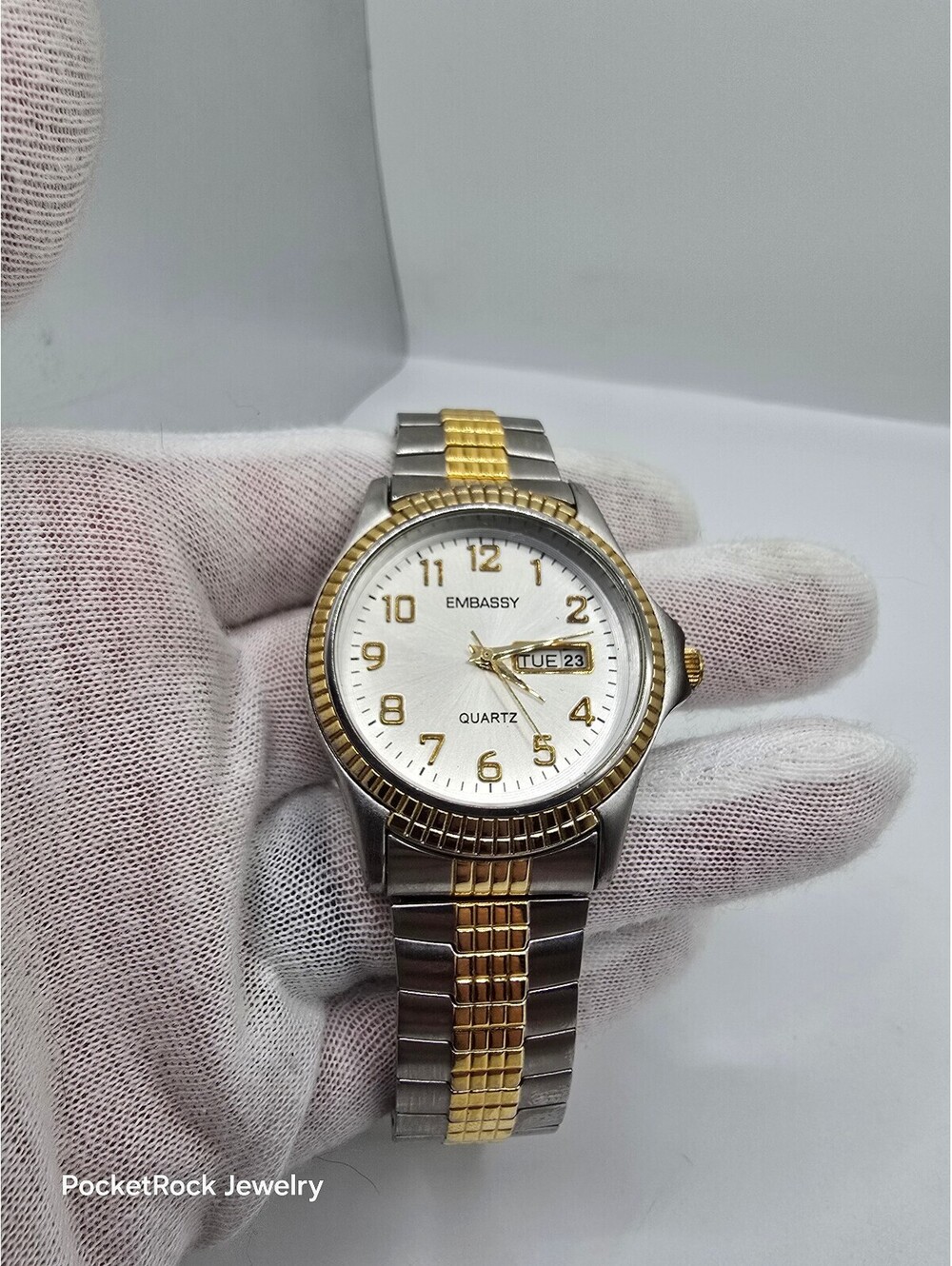 Embassy Quartz Classic Analog Silver Dial Day Date Two-Tone Bracelet Watch